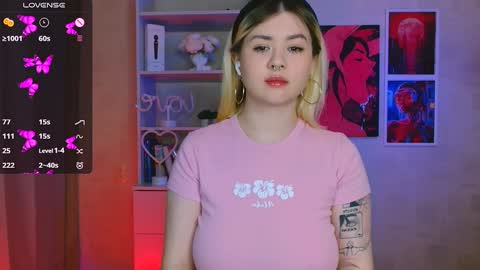 Snapshot of cutie_mili chatting on January 2025 02:40:01 AM mili online show from January 2025 02:40:01 AM