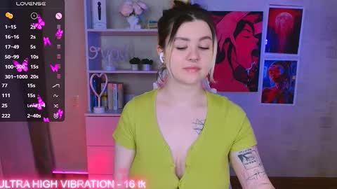 Snapshot of cutie_mili chatting on February 2025 03:12:01 AM mili online show from February 2025 03:12:01 AM