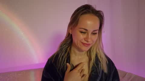cutie_xoxo_ online show from May 2026 08:04:02 PM