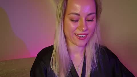 cutie_xoxo_ online show from May 2026 06:09:01 PM