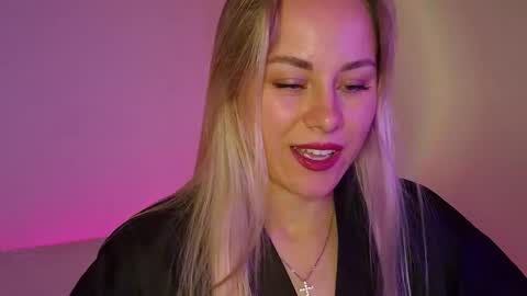 cutie_xoxo_ online show from June 2026 10:54:02 AM