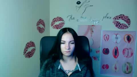 Emma online show from May 2026 05:57:02 AM