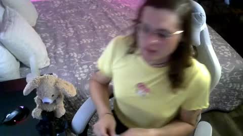 Snapshot of cutiepiescarlett chatting on May 2026 03:01:02 AM cutiepiescarlett online show from May 2026 03:01:02 AM