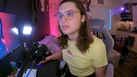 Snapshot of cutiepiescarlett chatting on May 2026 02:30:02 AM cutiepiescarlett online show from May 2026 02:30:02 AM