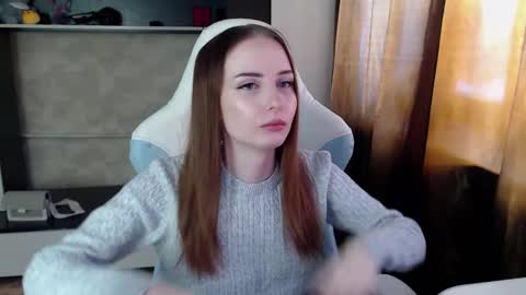 Cutti Crystal online show from February 2026 04:29:02 AM