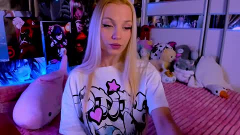 Nora online show from February 2025 09:29:01 PM