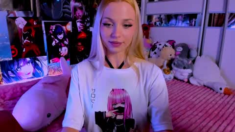 Nora online show from February 2025 09:27:02 PM