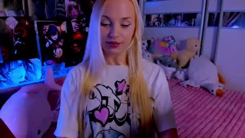 Nora online show from March 2026 09:19:02 PM