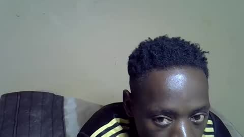 Snapshot of cutuncutshow chatting on May 2026 02:33:01 PM cutuncutshow online show from May 2026 02:33:01 PM