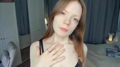 Snapshot of cuty_petite chatting on May 2026 05:49:01 AM Anne online show from May 2026 05:49:01 AM