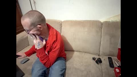 cuyversivan012 online show from April 2026 01:04:01 AM