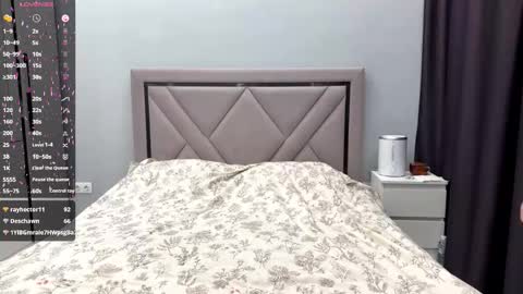 Snapshot of cwenecollins chatting on November 2025 08:12:01 AM Akemi online show from November 2025 08:12:01 AM