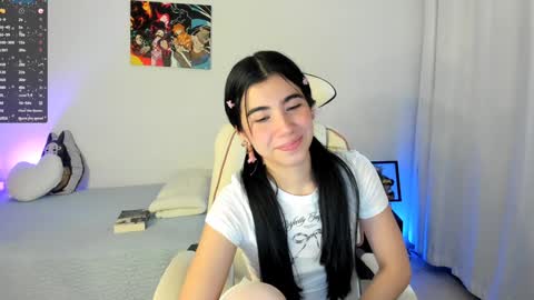 Snapshot of cyber_lizz chatting on December 2024 08:53:02 PM Liz online show from December 2024 08:53:02 PM