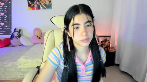 Snapshot of cyber_lizz chatting on February 2025 01:56:01 AM Liz online show from February 2025 01:56:01 AM