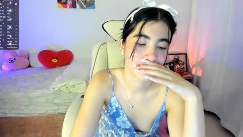 Snapshot of cyber_lizz chatting on February 2025 01:24:01 AM Liz online show from February 2025 01:24:01 AM