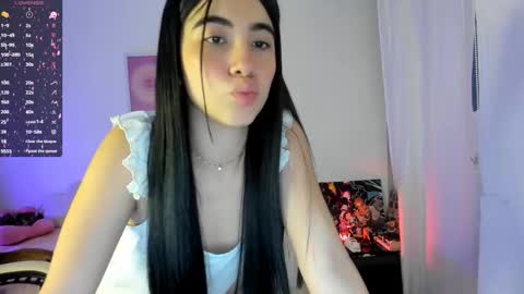 Snapshot of cyber_lizz chatting on September 2025 11:38:02 PM Liz online show from September 2025 11:38:02 PM