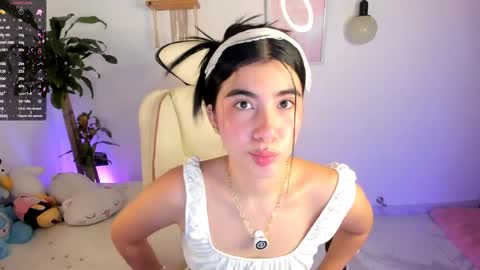 Snapshot of cyber_lizz chatting on April 2026 11:48:01 PM Liz online show from April 2026 11:48:01 PM