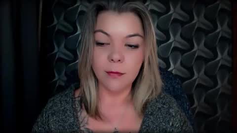 Snapshot of cyberdomme chatting on December 2025 01:13:01 AM Full time mean bitch. online show from December 2025 01:13:01 AM