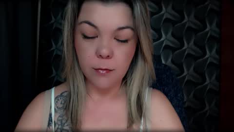 Snapshot of cyberdomme chatting on February 2026 10:42:01 PM Full time mean bitch. online show from February 2026 10:42:01 PM