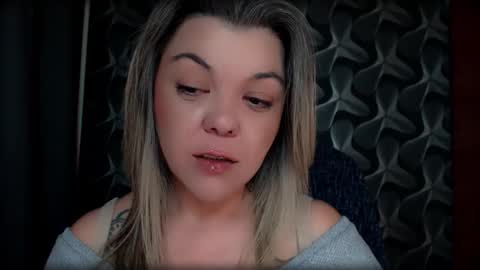 Snapshot of cyberdomme chatting on March 2026 04:19:01 AM Full time mean bitch. online show from March 2026 04:19:01 AM