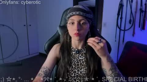 Snapshot of cyberotic_666 chatting on July 2026 01:29:02 AM Sophia - Independent model online show from July 2026 01:29:02 AM