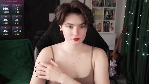 Helen Blossom online show from March 2025 08:40:01 PM