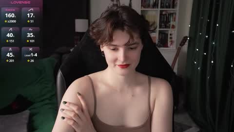 Helen Blossom online show from October 2025 08:16:02 PM