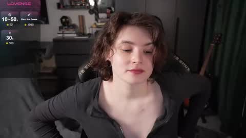 Helen Blossom online show from June 2026 02:16:01 PM