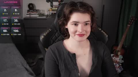 Helen Blossom online show from June 2026 01:11:01 PM
