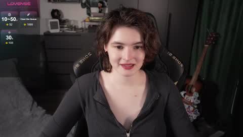 Helen Blossom online show from July 2026 01:59:01 PM