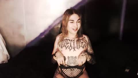 Snapshot of cybertrouble_ chatting on December 2024 03:18:02 AM Nikki online show from December 2024 03:18:02 AM