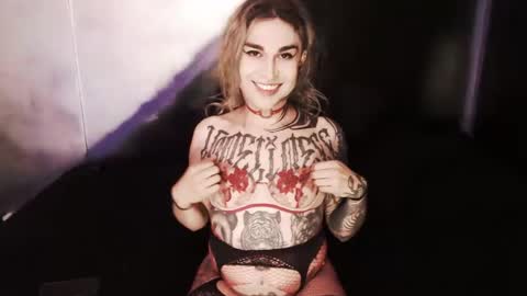 Snapshot of cybertrouble_ chatting on January 2025 01:17:01 AM Nikki online show from January 2025 01:17:01 AM