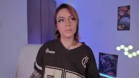  cyber zoe   online show from February 2026 03:16:02 PM