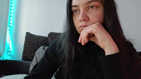 Snapshot of cyndee_winter chatting on December 2024 02:22:01 PM Cyndee Winter online show from December 2024 02:22:01 PM