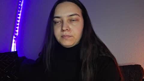 Snapshot of cyndee_winter chatting on December 2024 05:04:02 PM Cyndee Winter online show from December 2024 05:04:02 PM