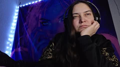 Snapshot of cyndee_winter chatting on February 2025 05:06:01 PM Cyndee Winter online show from February 2025 05:06:01 PM