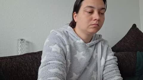 Snapshot of cyndee_winter chatting on September 2025 12:27:01 PM Cyndee Winter online show from September 2025 12:27:01 PM