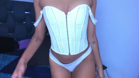 cyndycranforsquirt online show from May 2026 06:58:02 PM