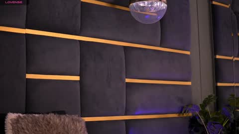 Ivy online show from December 2024 04:45:02 AM