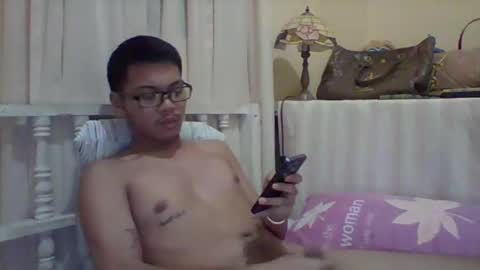 Snapshot of cyrenzortegal chatting on April 2026 08:31:01 PM cyrenzortegal online show from April 2026 08:31:01 PM