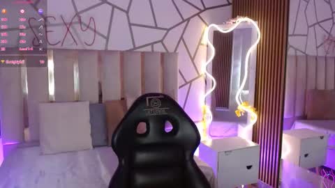 Snapshot of cyrus_tay chatting on March 2026 12:31:01 PM cyrus_tay online show from March 2026 12:31:01 PM