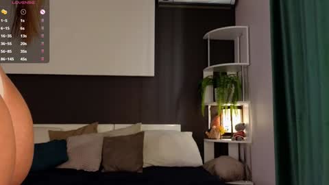 Snapshot of czamabech chatting on January 2025 07:14:02 AM Isabella online show from January 2025 07:14:02 AM