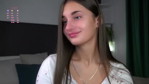 Snapshot of czamabech chatting on February 2025 01:11:01 AM Isabella online show from February 2025 01:11:01 AM