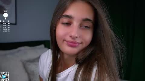 Snapshot of czamabech chatting on October 2025 01:05:02 AM Isabella online show from October 2025 01:05:02 AM