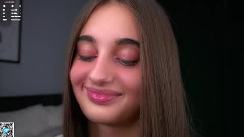 Snapshot of czamabech chatting on November 2025 01:27:01 AM Isabella online show from November 2025 01:27:01 AM