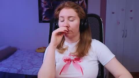 Snapshot of d0nna_ chatting on September 2025 10:50:01 AM Donna online show from September 2025 10:50:01 AM