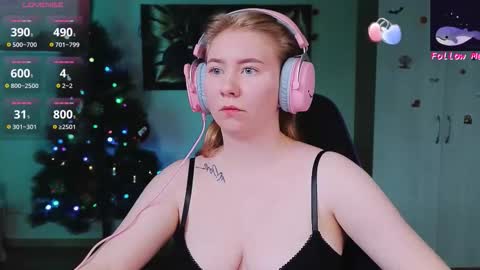 Snapshot of d0nna_ chatting on December 2025 10:05:01 PM Donna online show from December 2025 10:05:01 PM