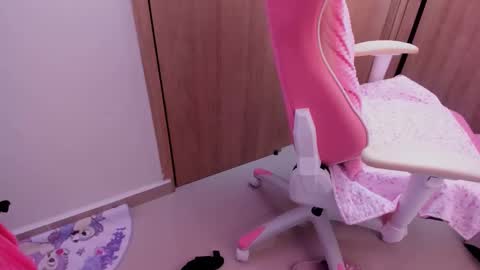 darling online show from December 2024 07:57:01 AM