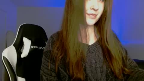 Snapshot of d_a_i_s_y chatting on February 2025 07:22:01 AM Daisy online show from February 2025 07:22:01 AM