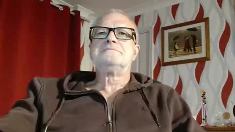 Brian ... online show from September 2025 08:02:02 PM